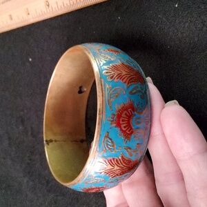 Vintage Brass w/Raised Embossed Etchings Bangle Bracelet
